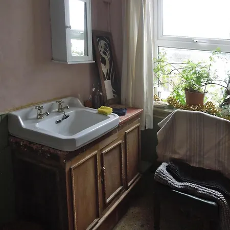 Durrus Апартаменты